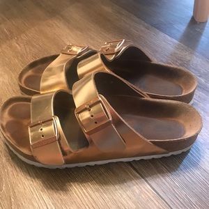 Birkenstock rose gold